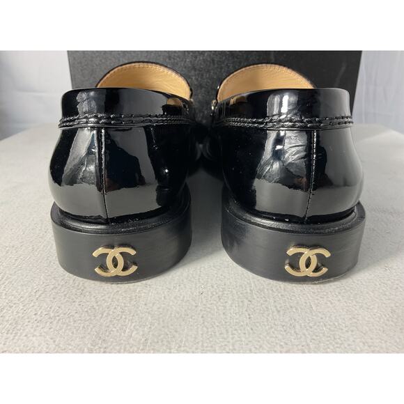Chanel Patent Black Loafers - Size 8 - Picture 4 of 11